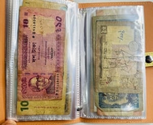 Album of 50 Vintage Assorted Banknotes - 5 - 4