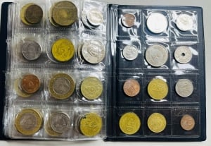 Album of 120 Vintage Coins - 5 - 6