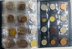 Album of 120 Vintage Coins - 8 - 5