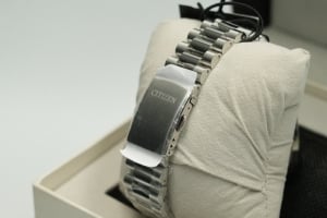 Citizen Watch - 7