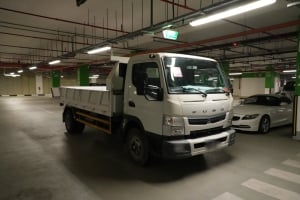 Mitsubishi Canter Model 2020, Y-15918 - 2