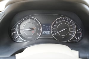 Nissan Patrol Model 2011, Y-15923 - 11
