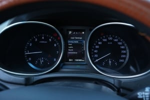 هيونداي سانتا موديل 2018، Y-15913 - 11