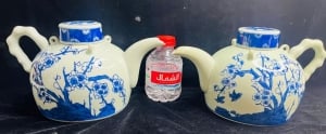 Pair of Antique Chinese Tea Ewers - 5