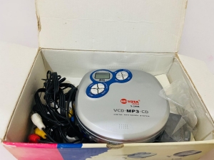 A Rare Portable Disc Player For Antique Lovers And Fans Of Classic Devices. - 4