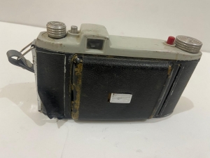 An Old Photographic Camera Of The Graflex Super Speed Graphic Type - 7