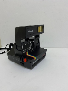 A Classic Instant Camera, The Polaroid Supercolor 635 Cl - 4