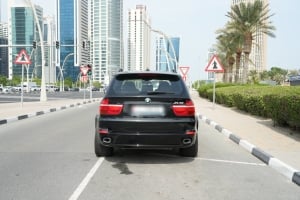 بي إم دبليو X5 موديل 2009، Y-15982 - 6