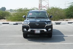تويوتا GXR إس يو ڤي موديل 2017، C-11262 - 3