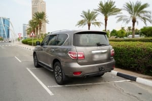 Nissan Patrol Model 2016, Y-15954 - 6