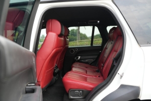 Land Rover Range Rover Vogue SE Model 2014, Y-15961 - 9