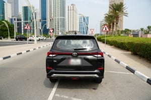 Toyota Veloz Model 2025, Y-15970 - 5