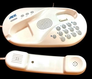A Unique and Distinctive Pair of Vintage Telephones - 7