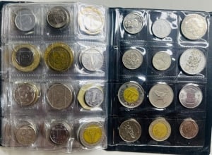 ألبوم عملات معدنية قديمة ومتنوعة - 1 - 5