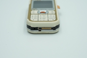 هاتف نوكيا كلاسيكي Nokia 7360 (نسخة لهواة المقتنيات القديمة) - 5