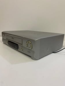 جهاز فيديو كاسيت Philips VR 170 باللون الفضي - 3