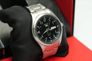 Seiko Watch -1 - 6