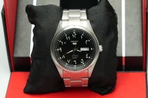 Seiko Watch -1 - 4