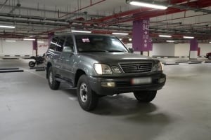 Lexus LX 470 Model 2001, Y-16009 - 3
