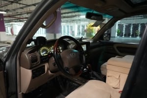 Lexus LX 470 Model 2001, Y-16009 - 10