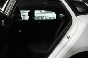Kia Optima Model 2018, Y-16042 - 10