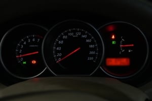 نيسان تيدا موديل 2013، Y-16013 - 11