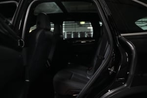 Porsche Cayenne Model 2013, Y-16034 - 10