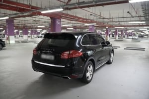 Porsche Cayenne Model 2013, Y-16034 - 5