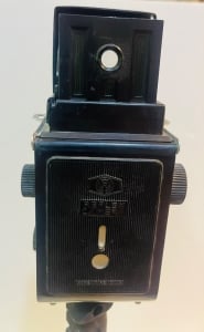 Vintage Binaflex Twin-Lens Reflex Camera - 5