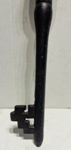 Vintage Cast Iron Skeleton Key – Decorative Piece - 4