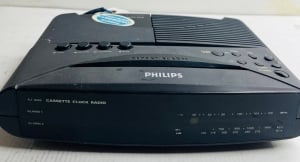 Vintage Philips AJ3840 Alarm Clock Radio - 4