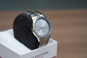 ساعة ستانلس ستيل U.S. Polo Assn. - 5