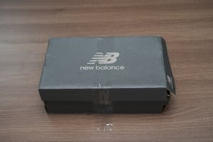 حذاء رياضي New Balance فضي - 2