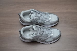 حذاء رياضي New Balance فضي - 6