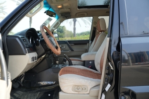 Mitsubishi Pajero Model 2015, Y-16112 - 8