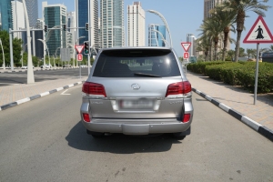 Lexus LX 570 Model 2011, Y-16114 - 6