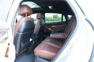 BMW X6 35I Model 2015, Y-16081 - 8