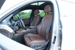BMW X6 35I Model 2015, Y-16081 - 9
