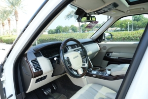 Land Rover Range Rover Vogue SE Model 2014, Y-16083 - 11