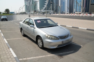 تويوتا كامري موديل 2004، Y-16090 - 3