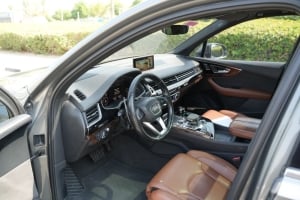 Audi Q7 Model 2016, Y-16092 - 9