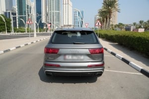 Audi Q7 Model 2016, Y-16092 - 6