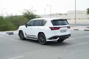 Lexus LX600 SUV Model 2024, C-11350 - 8