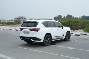 Lexus LX600 SUV Model 2024, C-11350 - 10