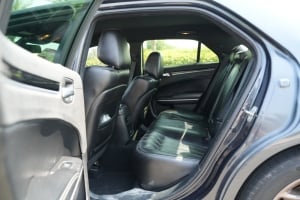 Chrysler C300 Model 2019, Y-16102 - 10