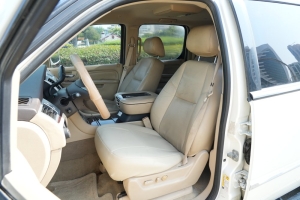 Cadillac Escalade Model 2012, Y-16105 - 9