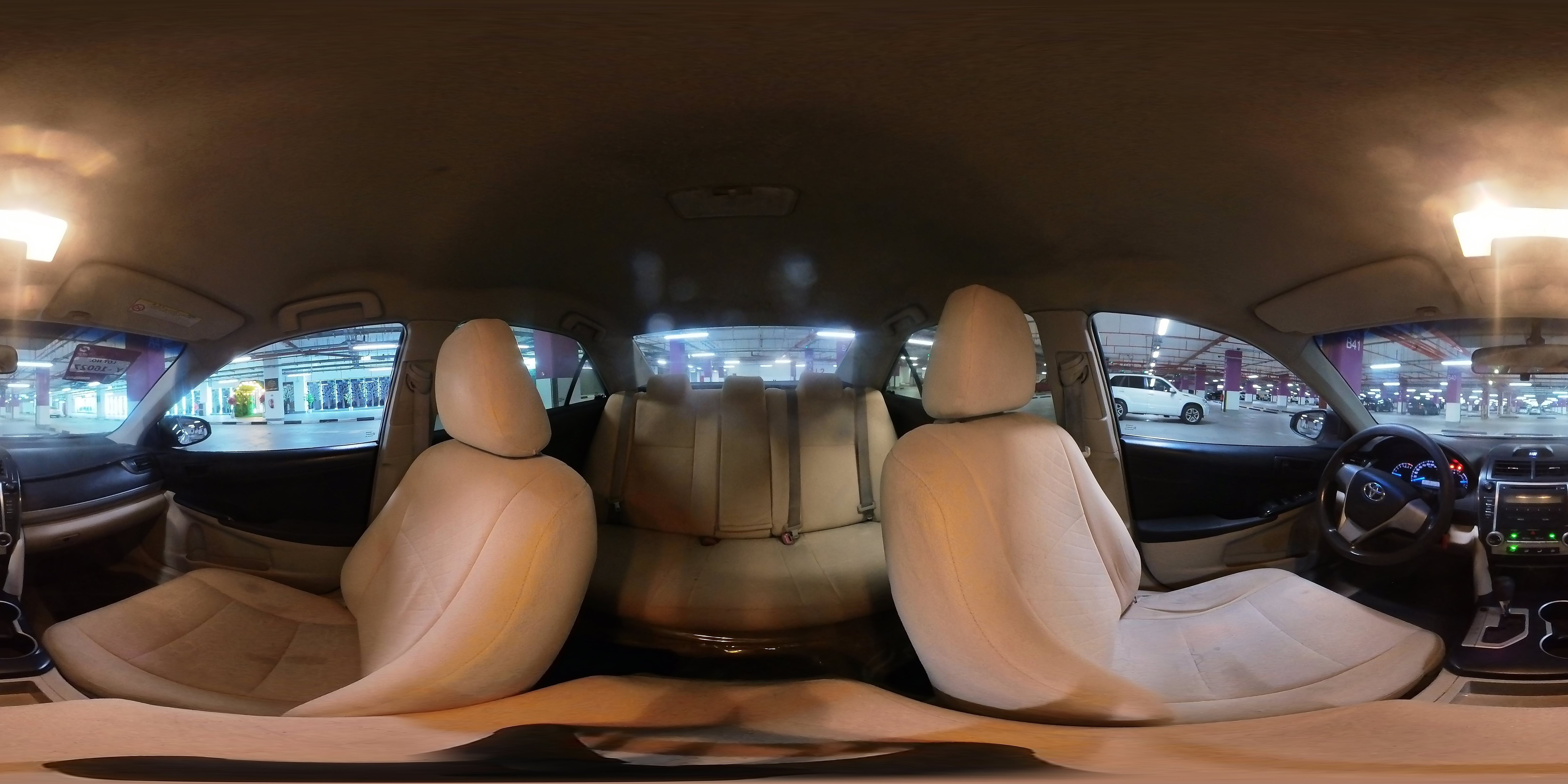 Toyota Camry Model 2014, Y-16027 - 1
