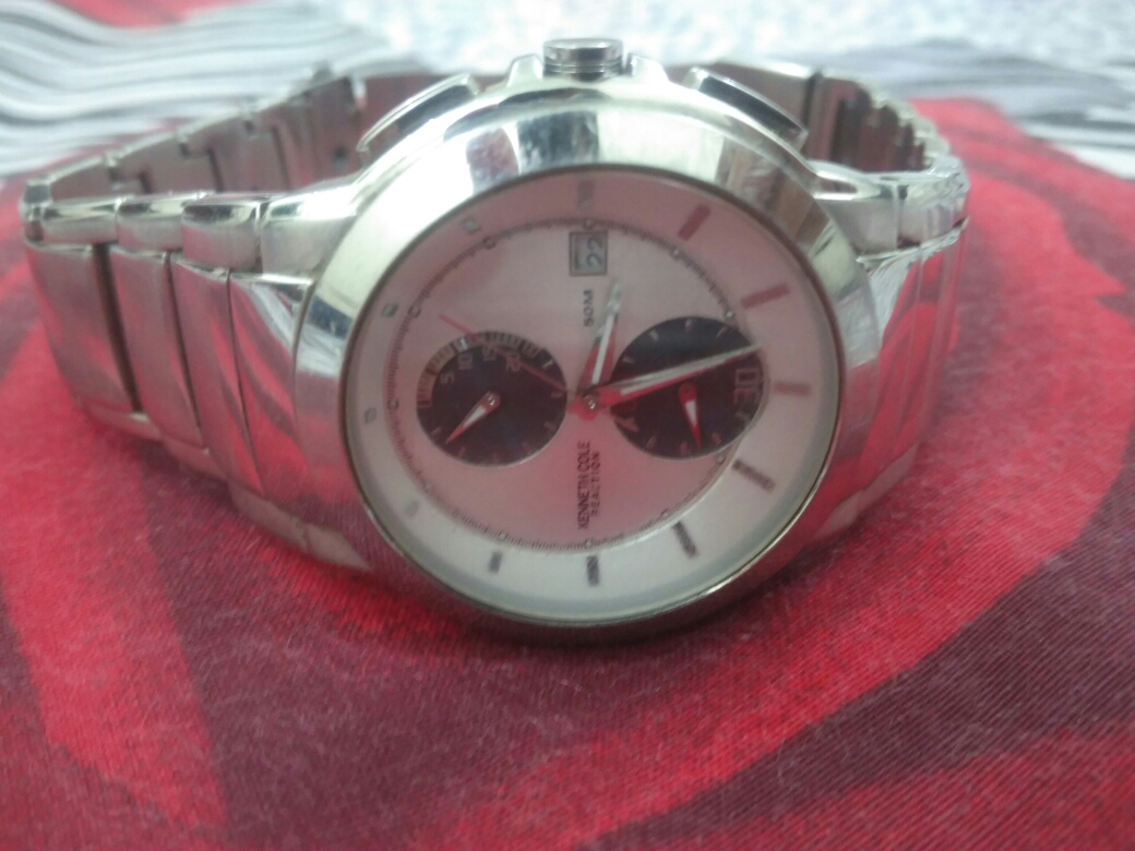 ORIGINAL KENNETH COLE WATCH--- - 1