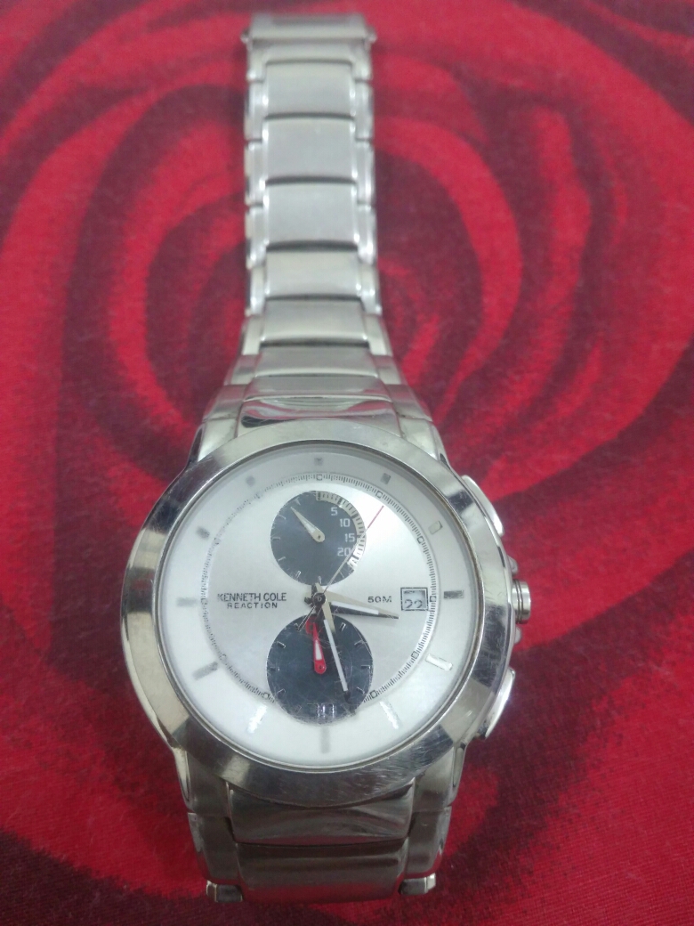 ORIGINAL KENNETH COLE WATCH--- - 3