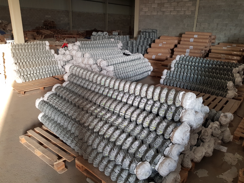 66246633.barbed wire, fencing mes - 8